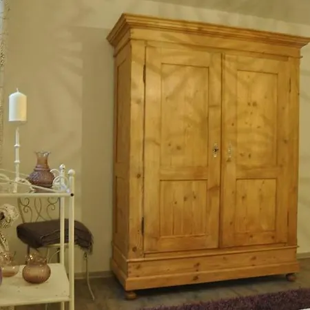 Your Holiday House *